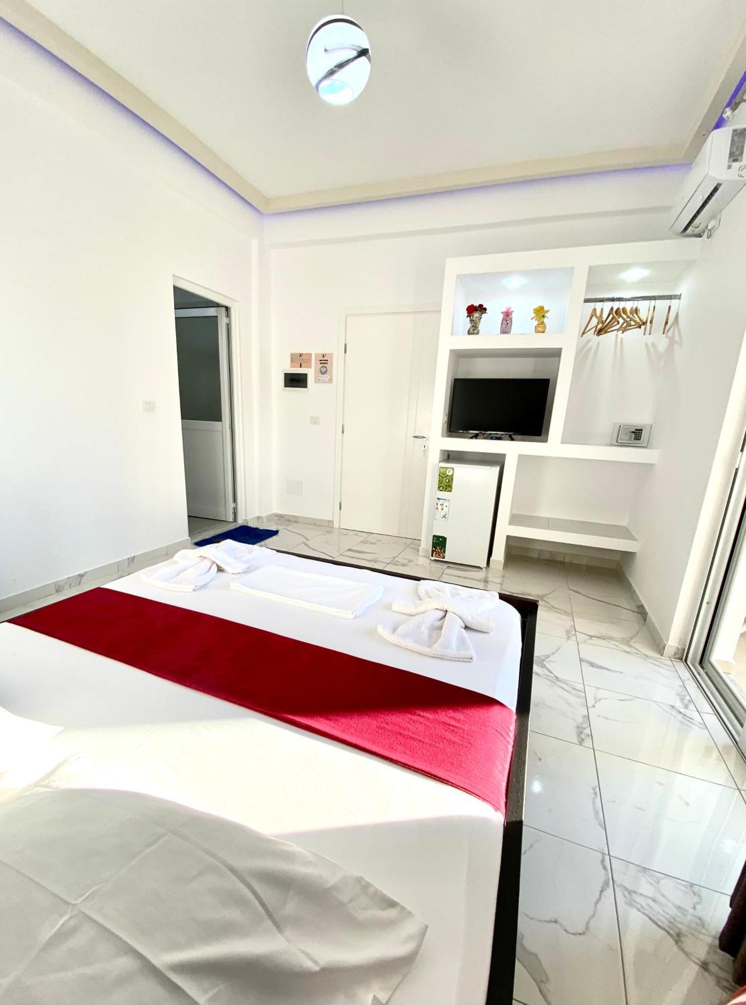 Apartmente Pamela Саранда Екстер'єр фото
