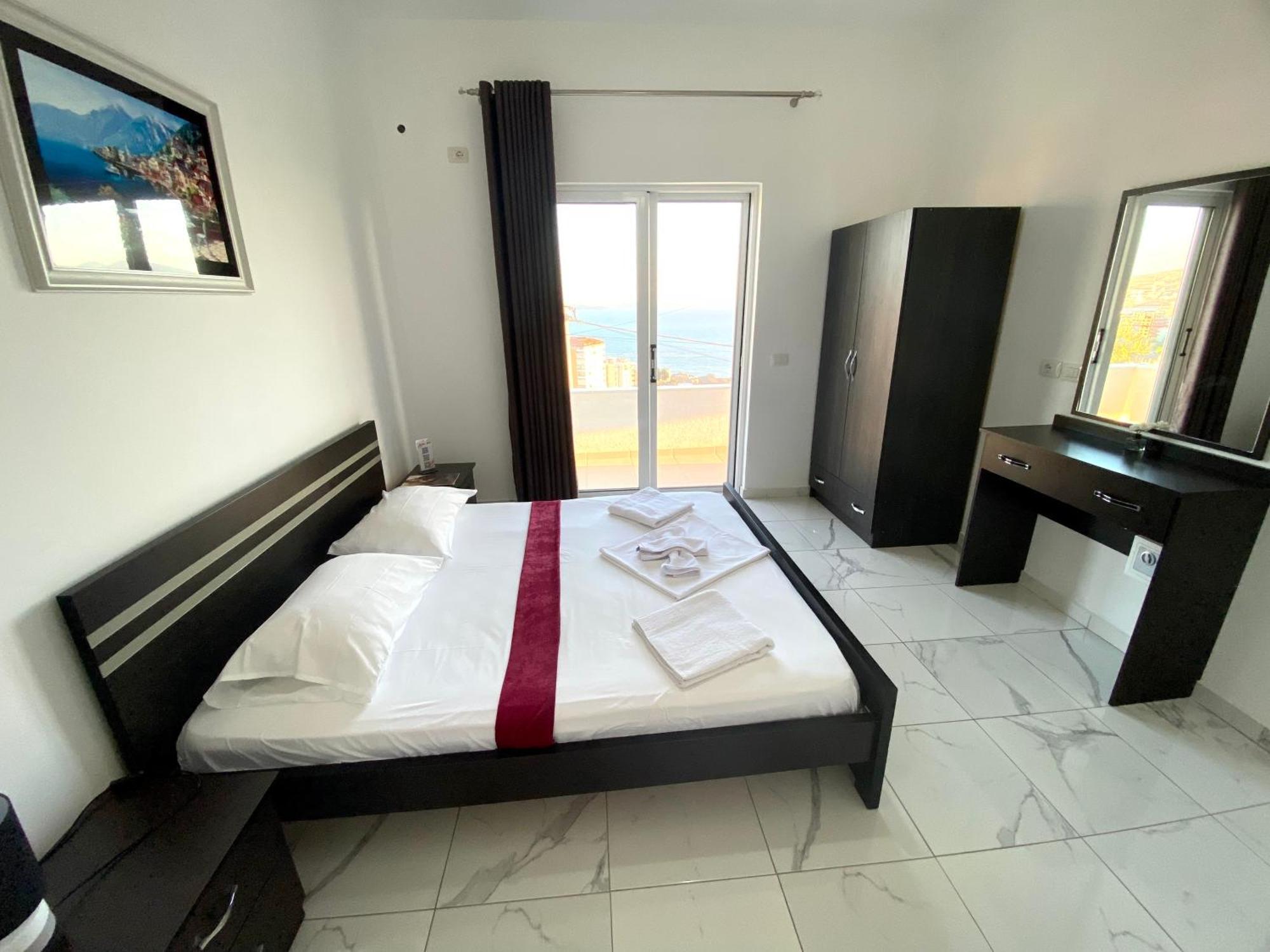 Apartmente Pamela Саранда Екстер'єр фото